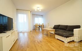 Modern Apartment-City Center-New Building-Garage