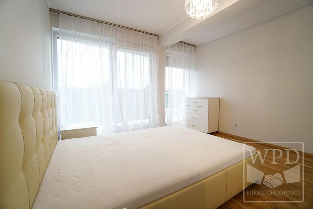 Modern Apartment-City Center-New Building-Garage Вроцлав Екстер'єр фото