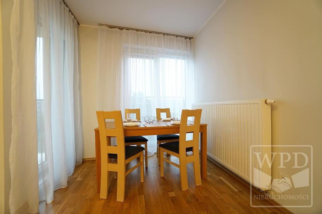 Modern Apartment-City Center-New Building-Garage Вроцлав Екстер'єр фото